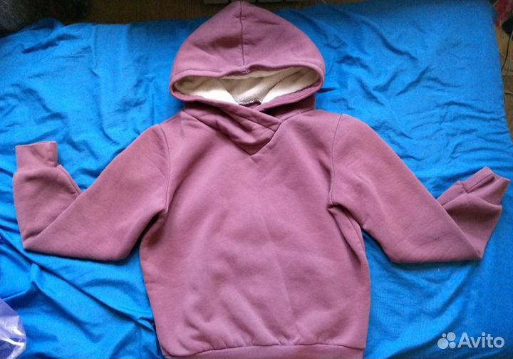 Спортивный женский костюм 