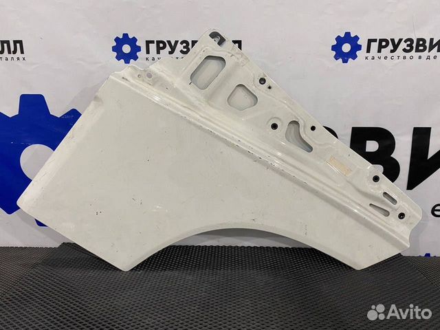 Продолжение двери левое Volvo FH4 82107271