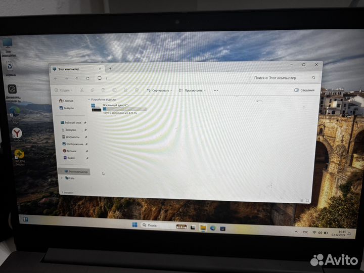 Ноутбук lenovo desktor-FAP82GO