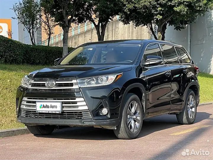 Toyota Highlander 2.0 AT, 2021, 12 000 км