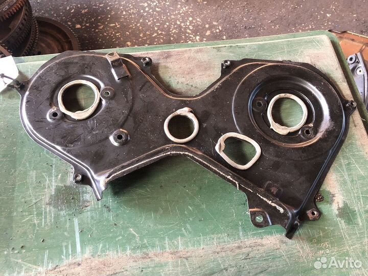 Крышка грм Toyota Hiace 5VZ-FE