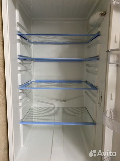 Холодильник indesit Б/У