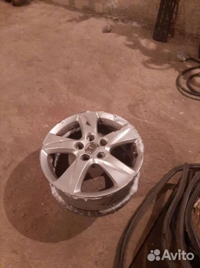 Диск на Honda accord viii