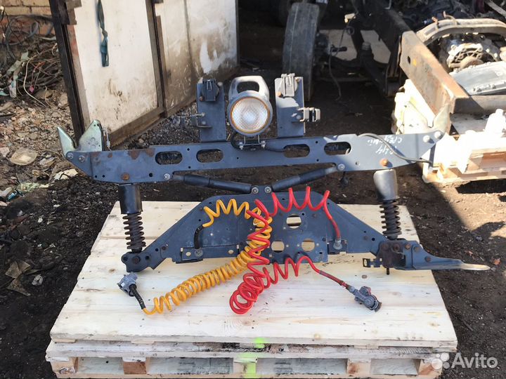 Кронштейн крепление кабины Mercedes Benz Actros