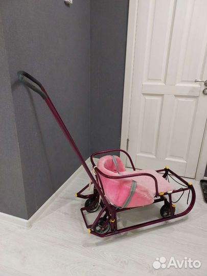Детские санки на колесах