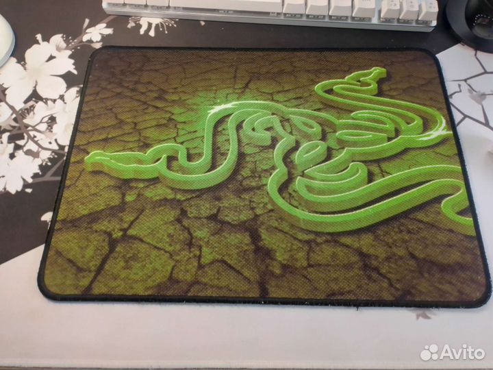 Игровой коврик для мыши razer