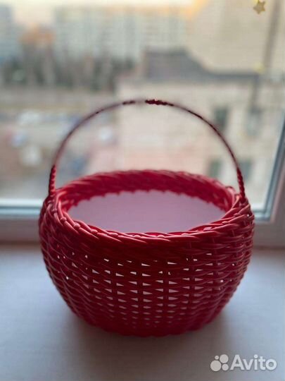 Корзинки и кашпо из ротанга