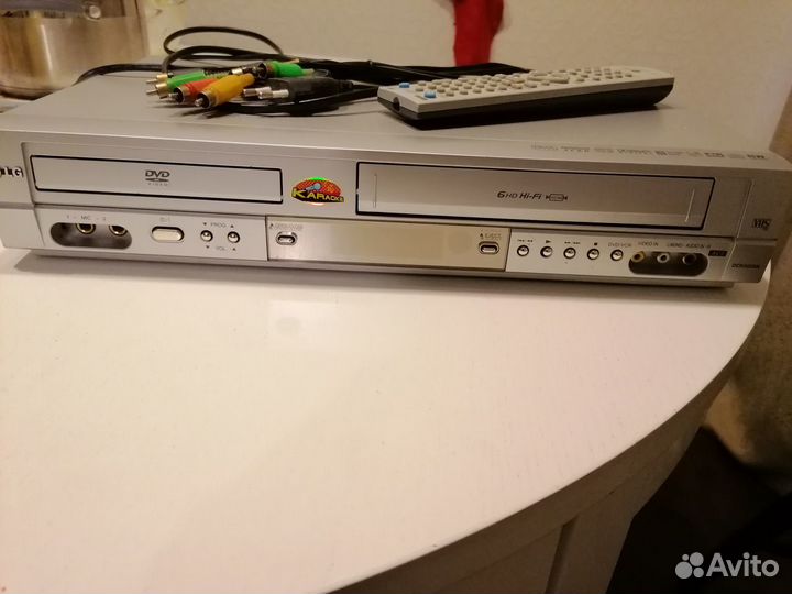 Видеодвойка LG DCK585XB
