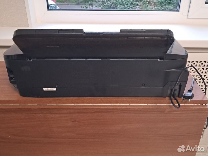 Цветной струйный принтер