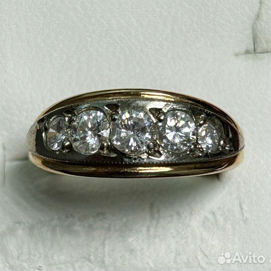 Золотое кольцо с бриллиантами СССР