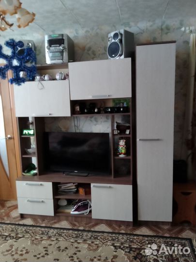 Стенка в гостиную