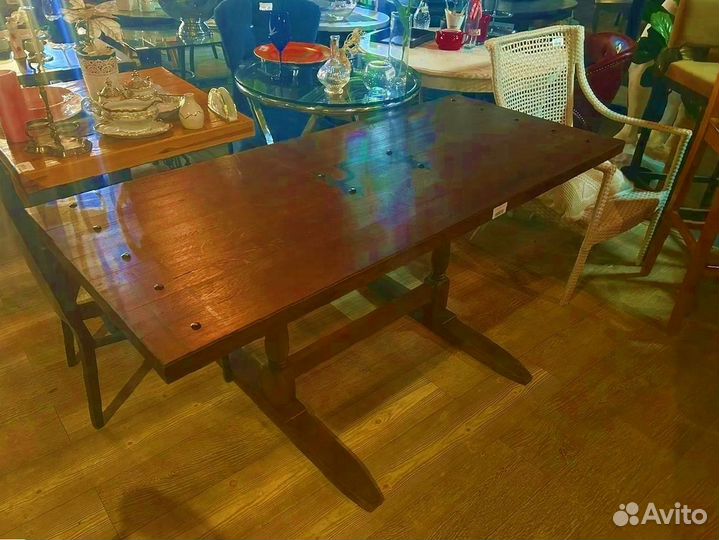 Стол из массива