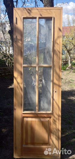 Двери межкомнатная из натурального массива сосны