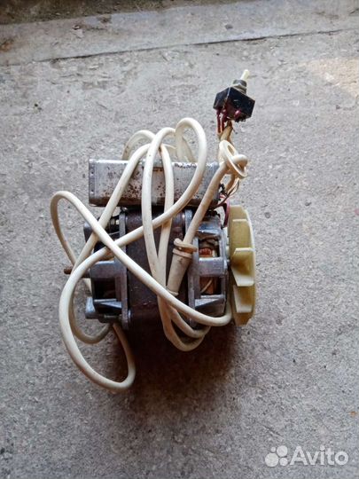 Электродвигатель 220в