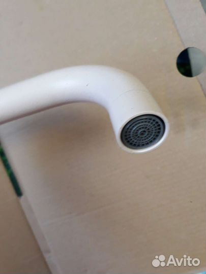 Новый кремовый смеситель 1,5 кг