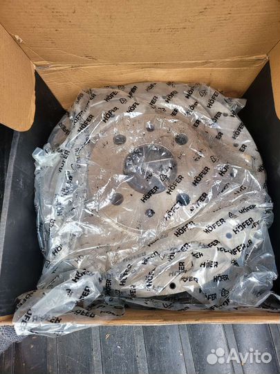 Новые Тормозные диски радиус 14 на ваз