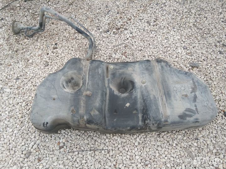 Топливный бак (бензобак) Ниссан Теана J32