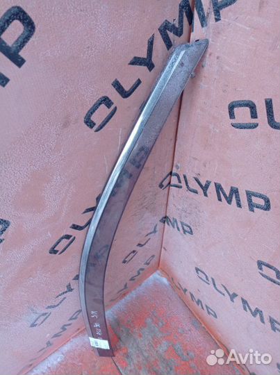 Ветровик передний правый Toyota Camry ACV30 2AZ-FE