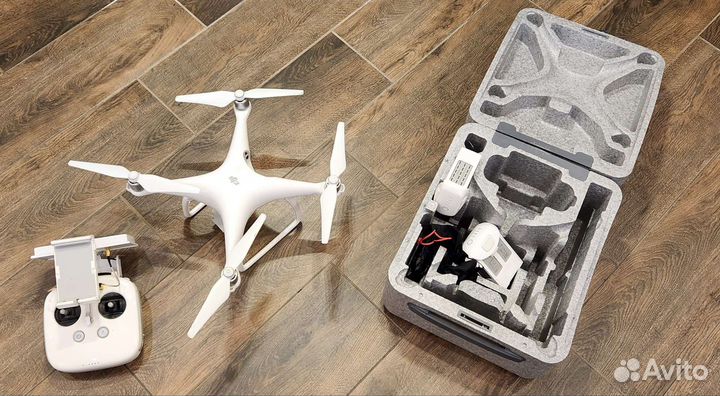 Квадрокоптер dji phantom 4 (wm330a)