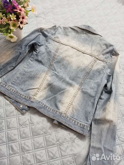 Джинсовая куртка на девочку