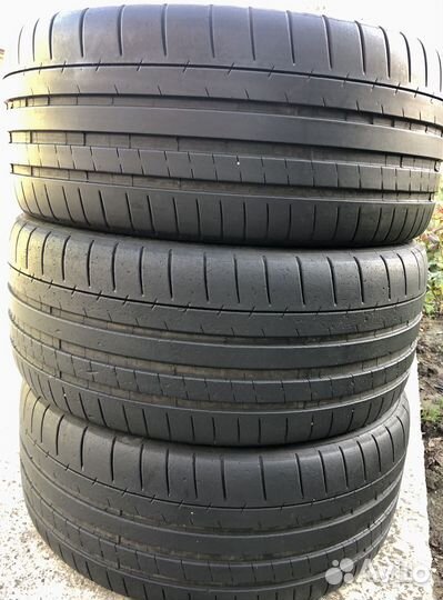 Michelin Pilot Super Sport 245/40 R19 98Y