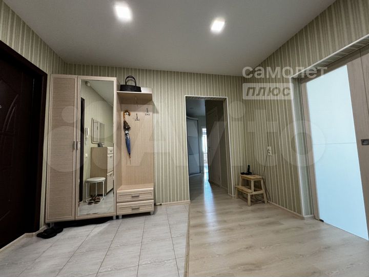 3-к. квартира, 91 м², 17/17 эт.