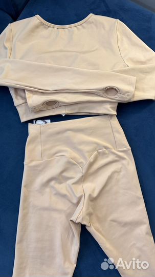 Спортивный костюм женский