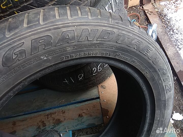 Dunlop Grandtrek PT2 235/55 R18
