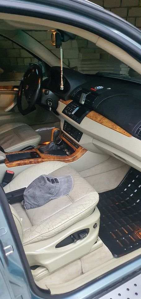 BMW X5: фото владельца