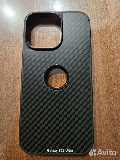 Чехлы на телефон