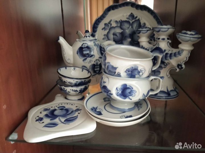 Фарфоровая посуда Гжель