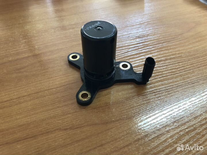 Датчик уровня масла Mercedes M271 OM646