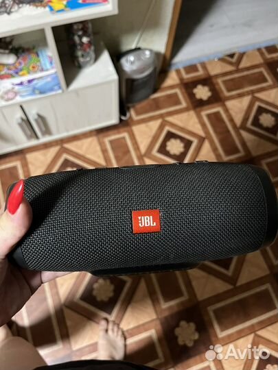Колонка jbl charge 3