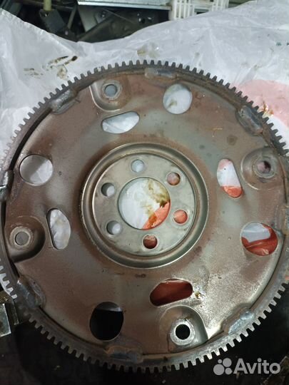 Маховик Nissan Tiida 1.6 АКПП