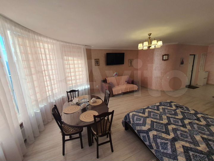 Квартира-студия, 40 м², 3/3 эт.