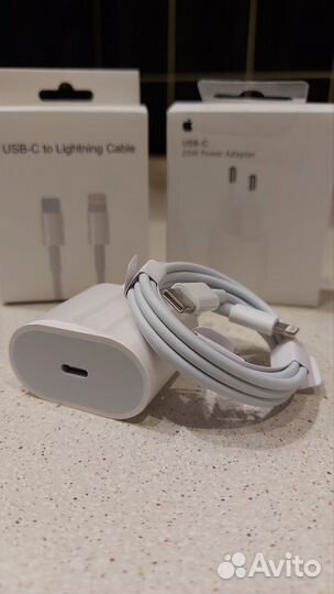Быстрая зарядка для iPhone 20 W