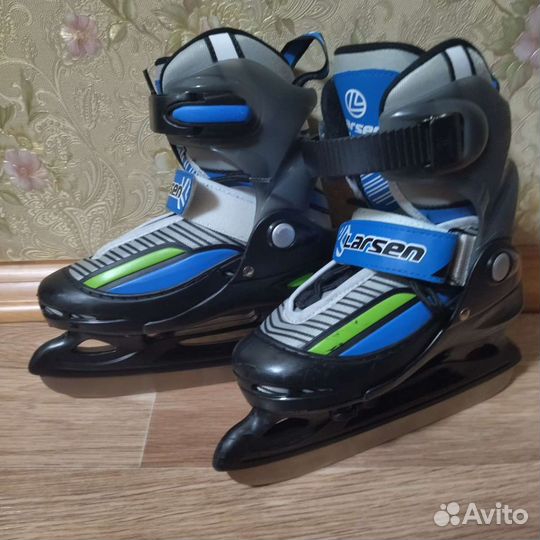 Коньки хоккейные