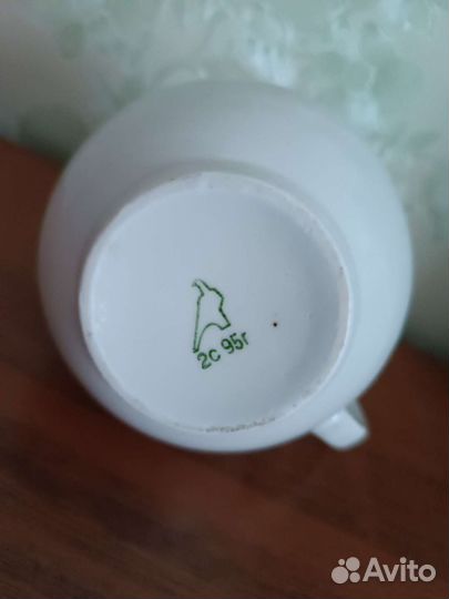 Заварочный чайник сахарница и молочник