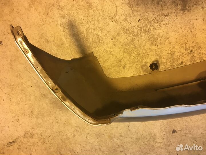 Бампер задний Митсубиси Динго