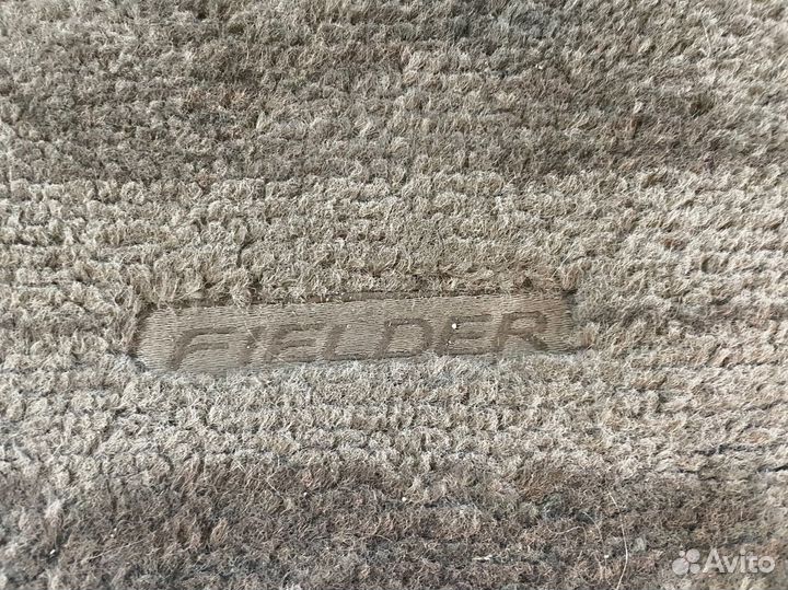 Автомобильные коврики Toyota Fielder