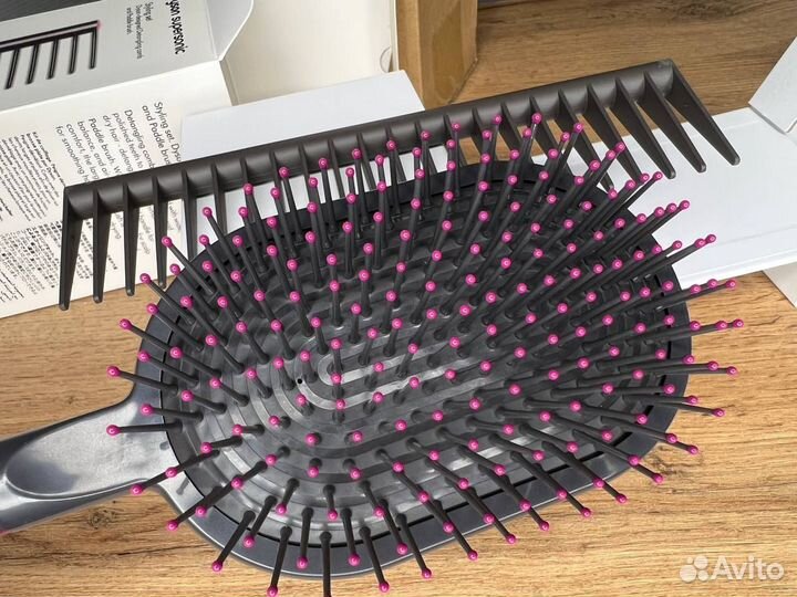 Набор расчесок Dyson
