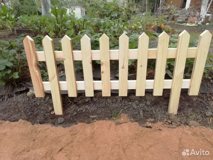 Декоративный заборчик