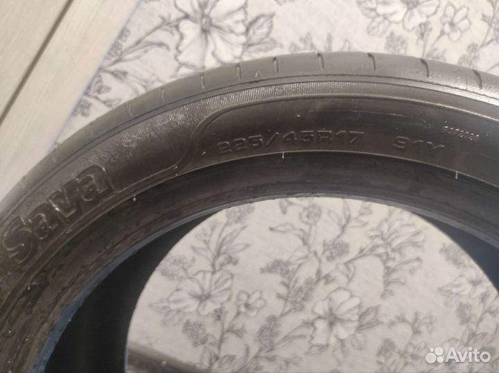 Sava Intensa UHP 2 225/45 R17 91Y