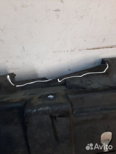 Диффузор (кожух) вентилятора Peugeot 406 универсал