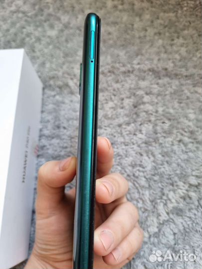 Телефон huawei p40 lite