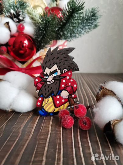 Брошки из дерева