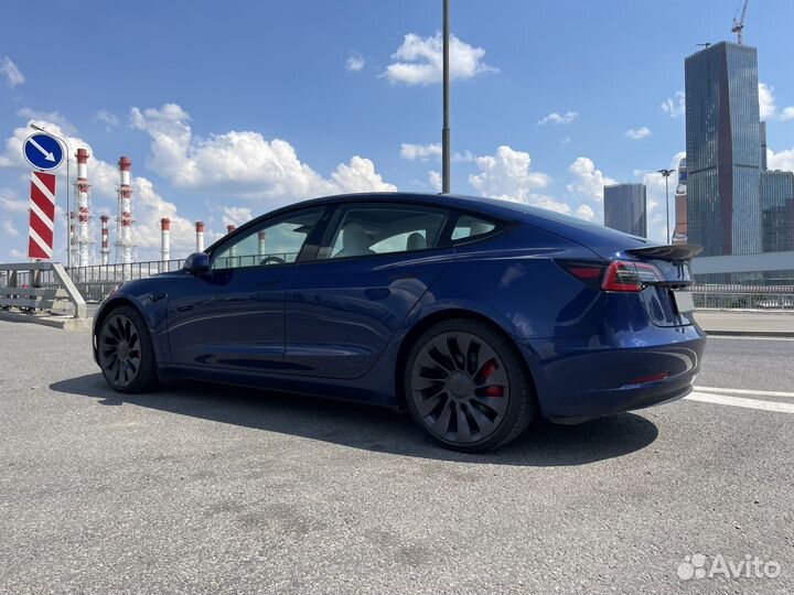Tesla Model 3 498 л.с. AT, 2021, 30 000 км