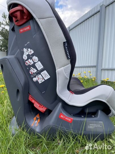 Автокресло Carmate Swing Moon Premium ALC 460 E