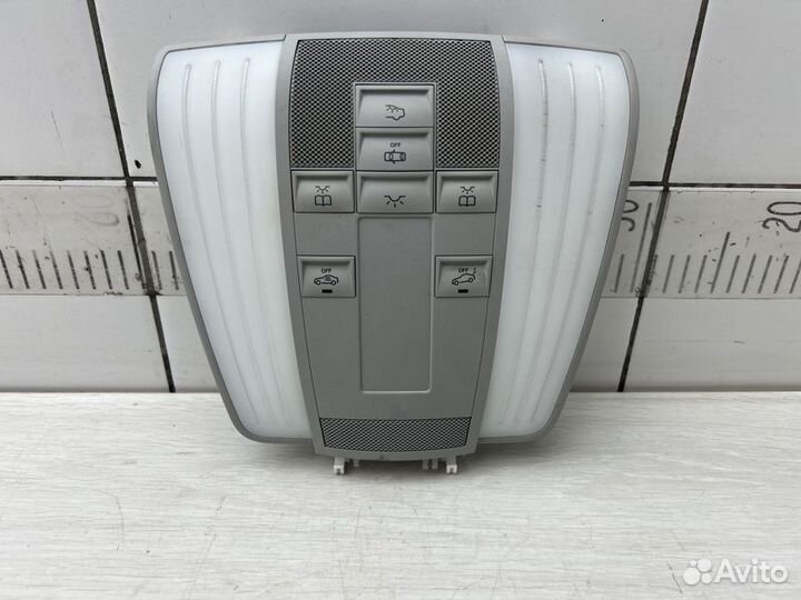 Плафон передний Mercedes Cls W218 642.853 2011