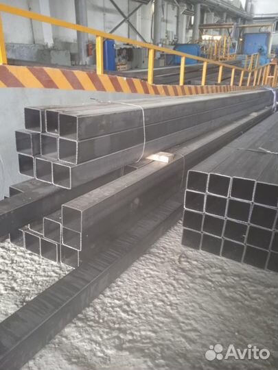 Профильная труба 25х25х2,0мм 6м ст3пс
